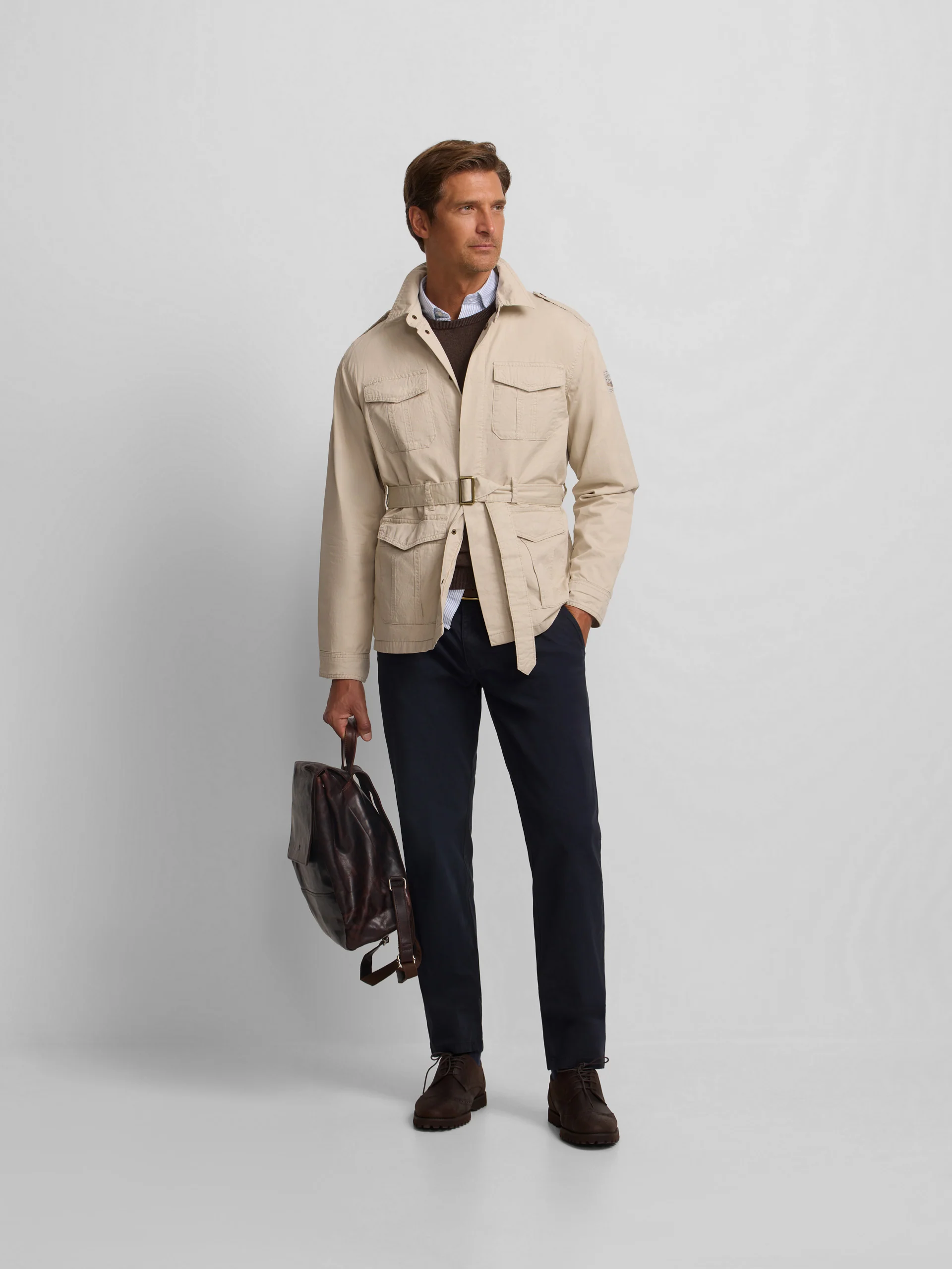 Chaqueta cinturon beige - Imagen 8