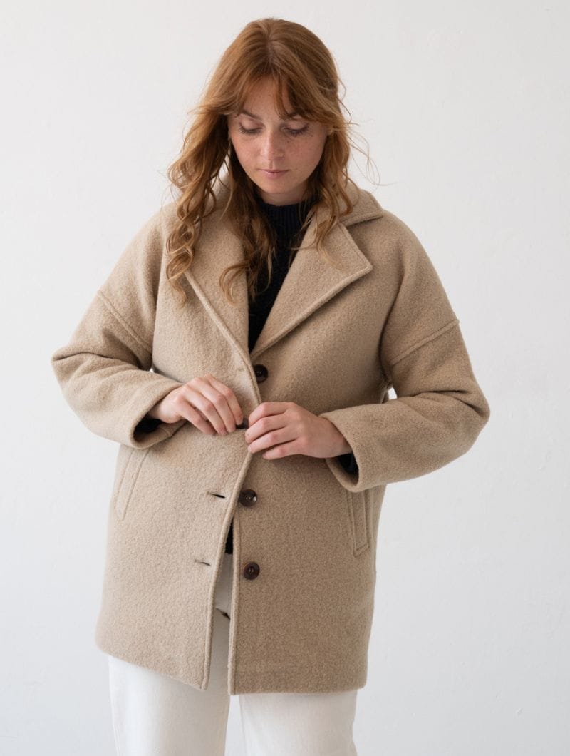 Abrigo beige para mujer de lana merino - Imagen 2