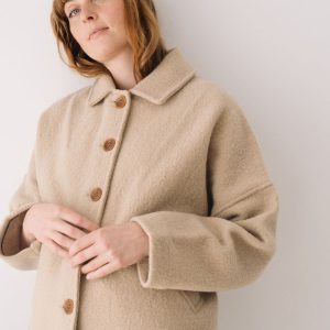 Abrigo corto beige 100% lana merino