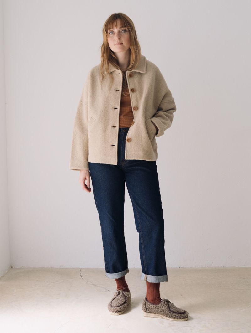 Abrigo corto beige 100% lana merino - Imagen 6