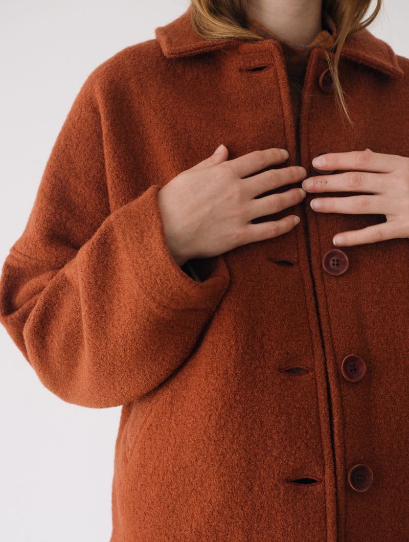 Abrigo corto rojo de lana merino - Imagen 7
