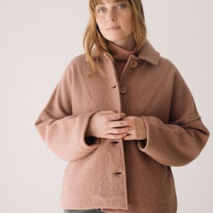 Abrigo corto rosa 100% lana merino