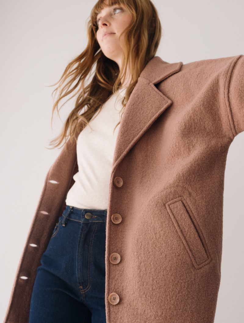 Abrigo oversize rosa de lana merino - Imagen 3