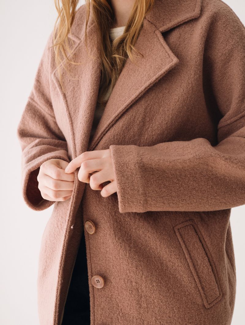 Abrigo oversize rosa de lana merino - Imagen 5