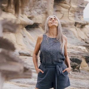 Blusa sin mangas de algodón orgánico bruma azul