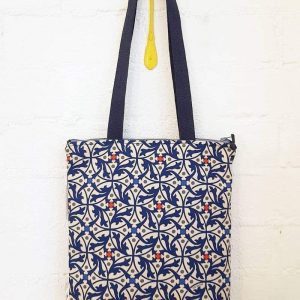 Bolso tote de tela con estampado modernista