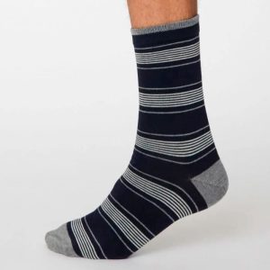 Calcetines de bambú de rayas azules y grises