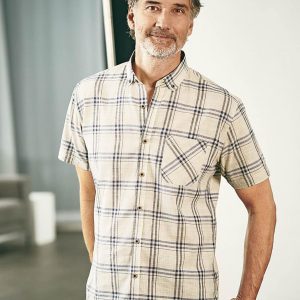 Camisa de manga corta a cuadros