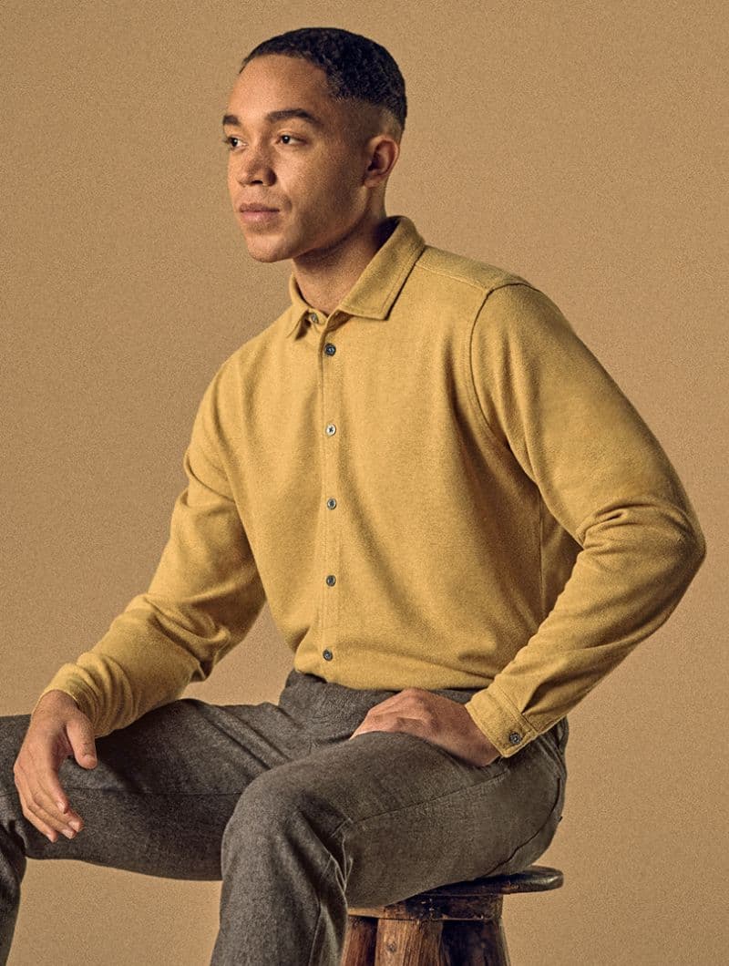 Camisa de punto flameado y corte ajustado para hombre - Imagen 2