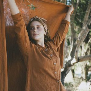 Camisa mujer color teja de algodón orgánico