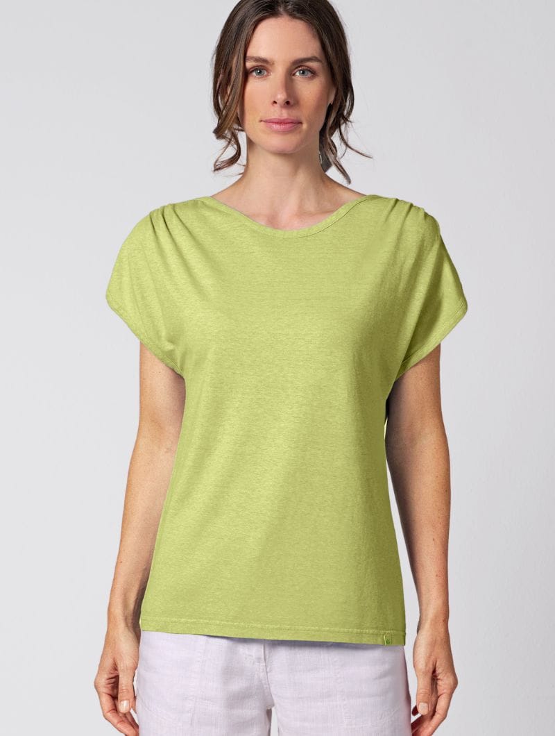 Camiseta cuello barco mujer con manga fruncida