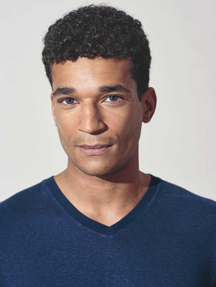 Camiseta cuello pico hombre de cáñamo y algodón ecológico - Imagen 6