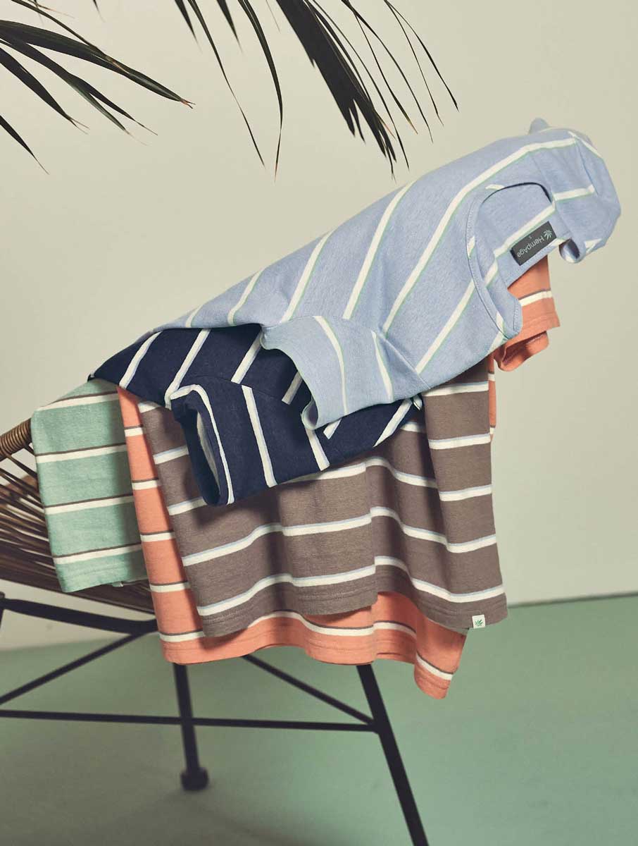 Camiseta hombre rayas tricolor de tejido ecológico - Imagen 9