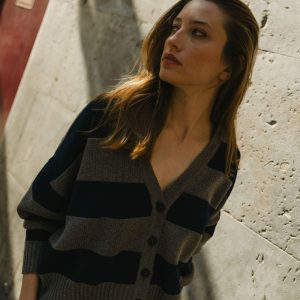 Cardigan de lana para mujer a rayas