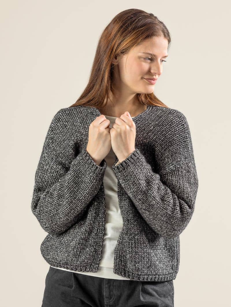 Cárdigan de punto grueso gris 100% ecológico - Imagen 2