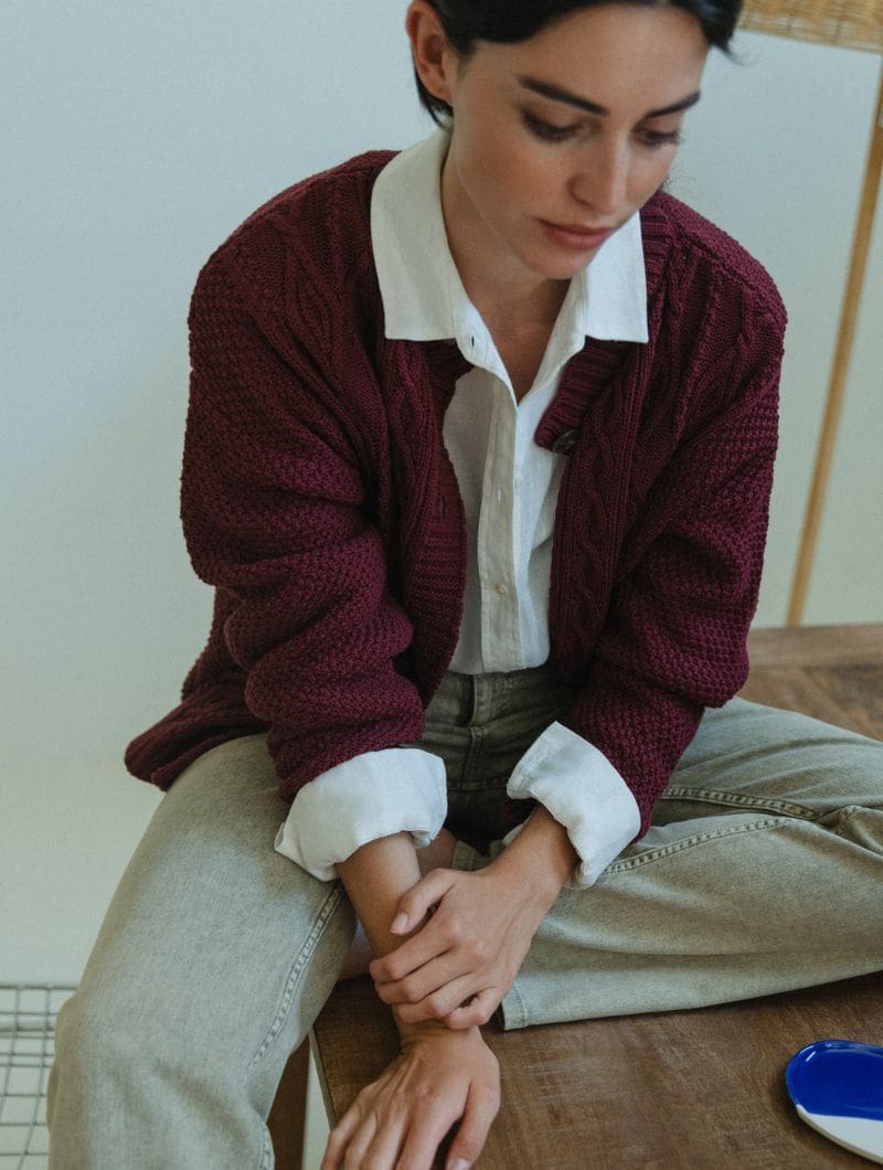 Cárdigan trenzado con botones cereza - Imagen 3