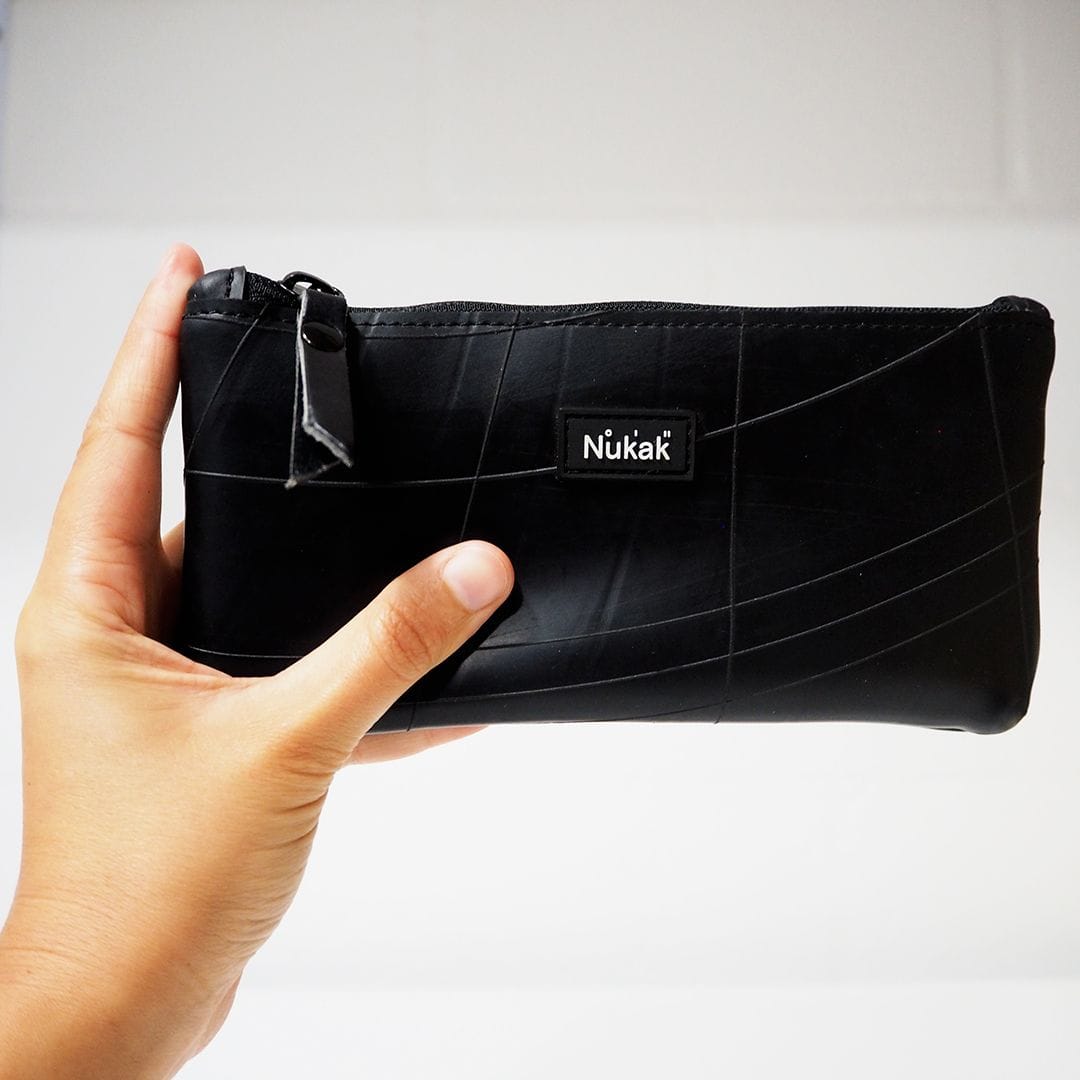 Cartera de mano de rueda de camión reciclada - Imagen 5