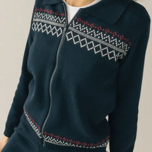 Chaqueta azul marino de punto con cenefa geométrica