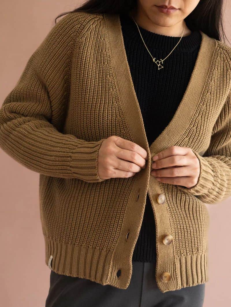 Chaqueta corta marrón de algodón orgánico - Imagen 3