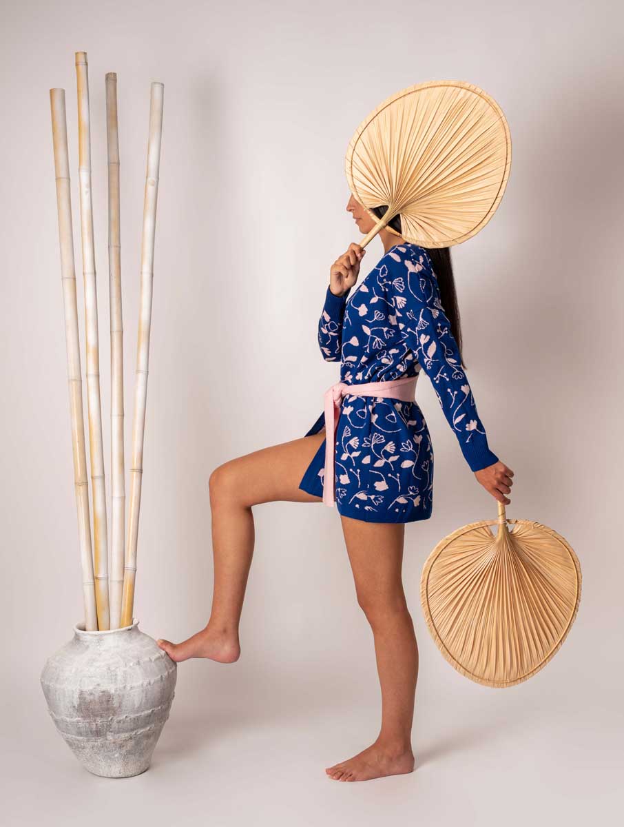 Chaqueta kimono con flores de lana merino - Imagen 8