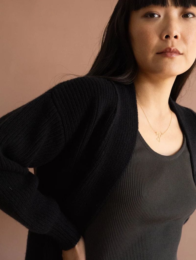 Chaqueta larga de lana merino negra - Imagen 4