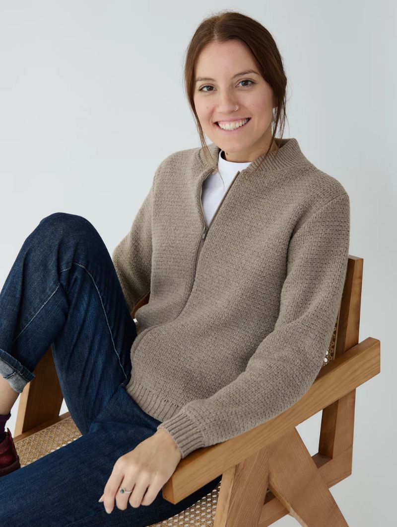 Chaqueta lisa de punto con cuello bomber para mujer - Imagen 4