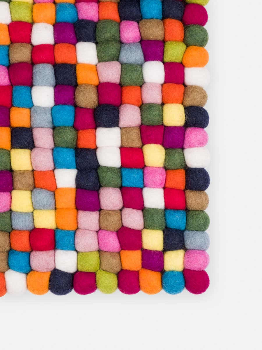 Alfombra colores de bolas de fieltro rectangular - Imagen 4
