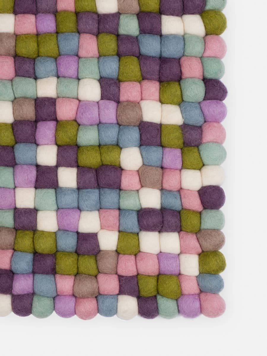 Alfombra colores de bolas de fieltro rectangular - Imagen 6