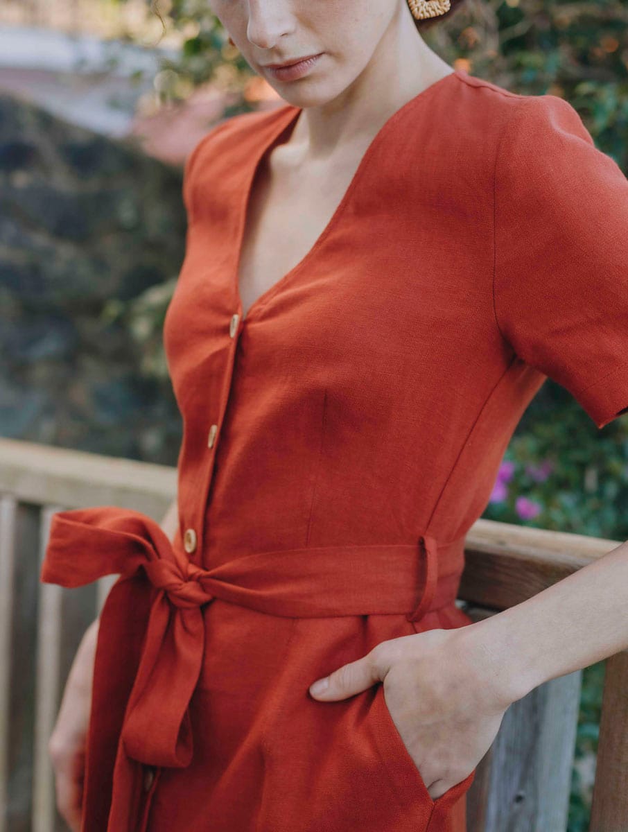 Vestido rojo lino con botones - Imagen 3