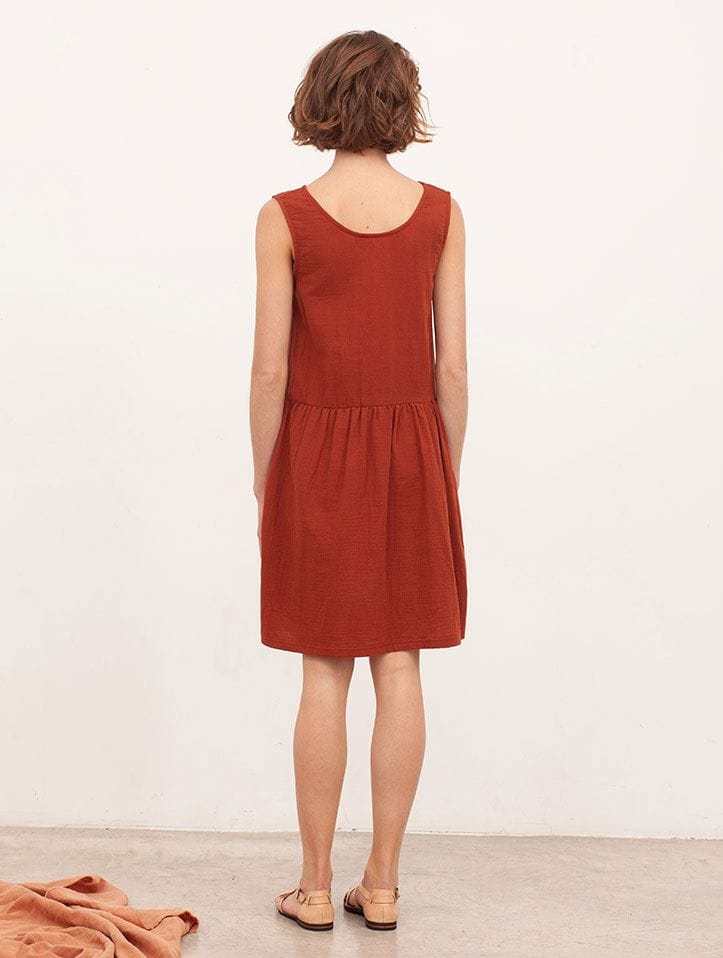 Vestido de algodón orgánico reversible color teja - Imagen 6