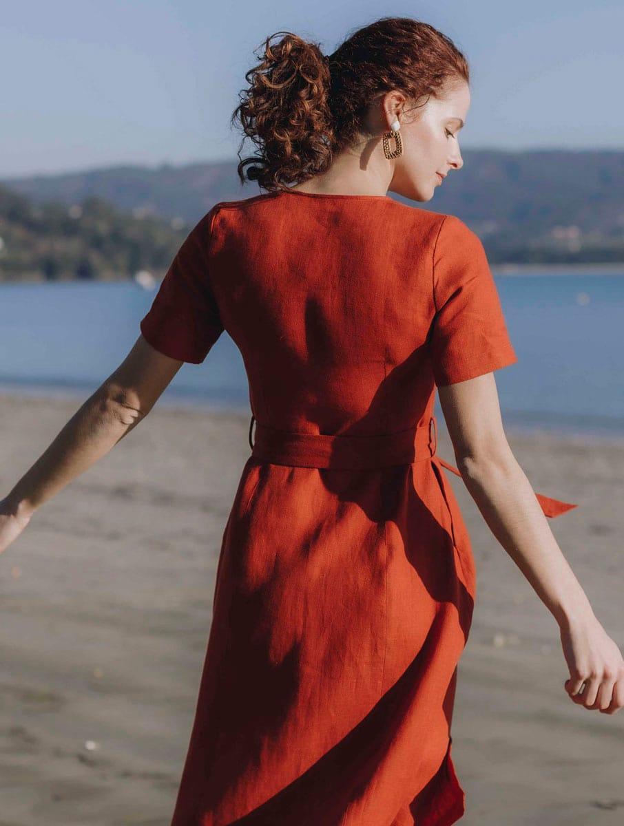 Vestido rojo lino con botones - Imagen 4