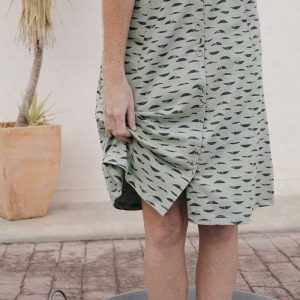 Falda midi verde con reflejos de algodón orgánico