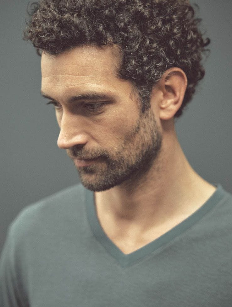 Camiseta cuello pico hombre de cáñamo y algodón ecológico - Imagen 5