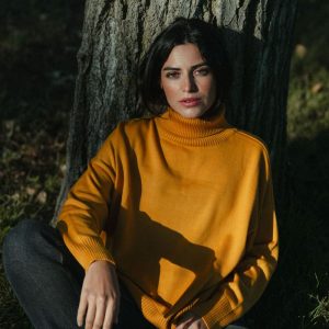 Jersey cuello cisne yema de lana merino