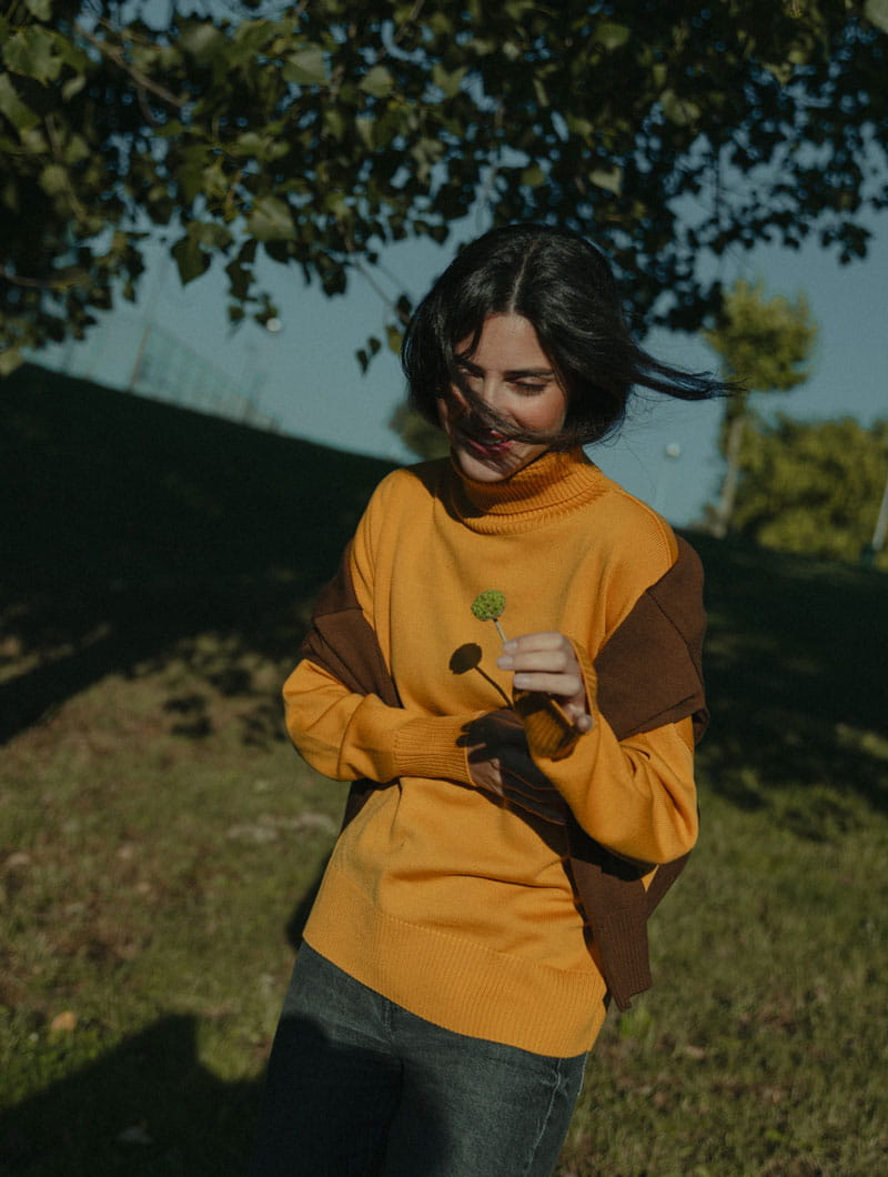 Jersey cuello cisne yema de lana merino - Imagen 4