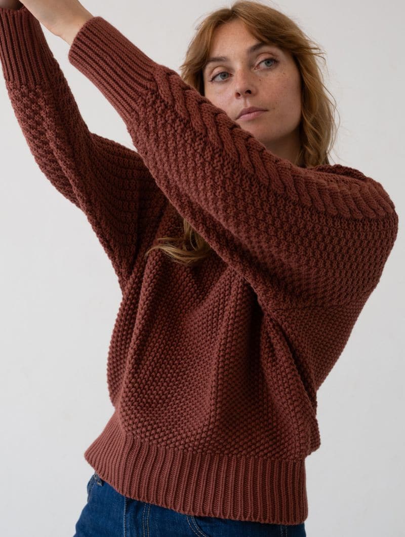 Jersey granate de manga trenzada 100% algodón orgánico