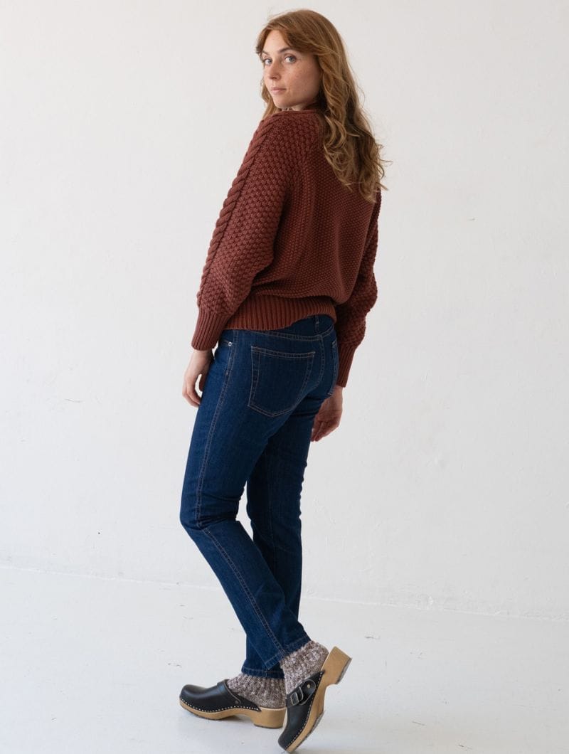 Jersey granate de manga trenzada 100% algodón orgánico - Imagen 6