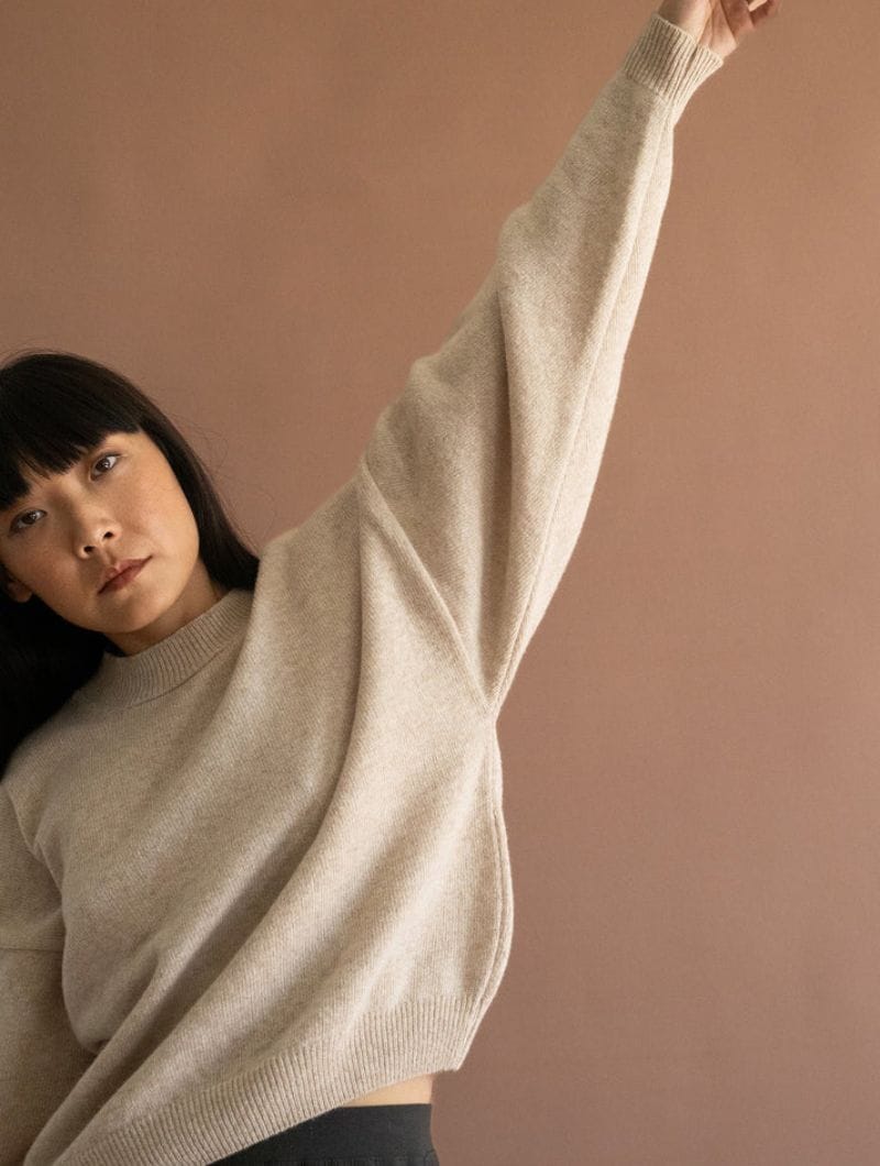 Jersey manga murciélago beige de lana merino - Imagen 3