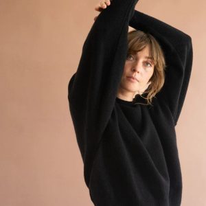 Jersey manga murciélago negro de lana merino