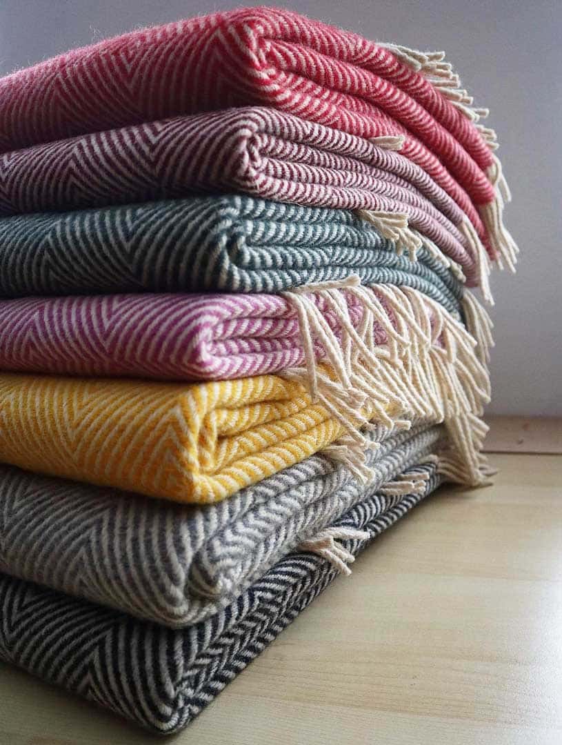 Mantas de lana de colores: tejido natural de alta calidad - Imagen 2