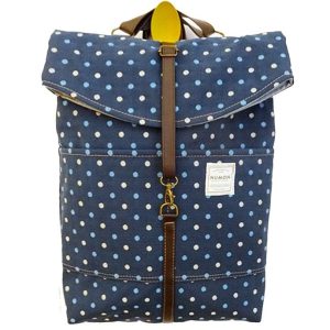 Mochila reciclada de tapicería con estampado de topos