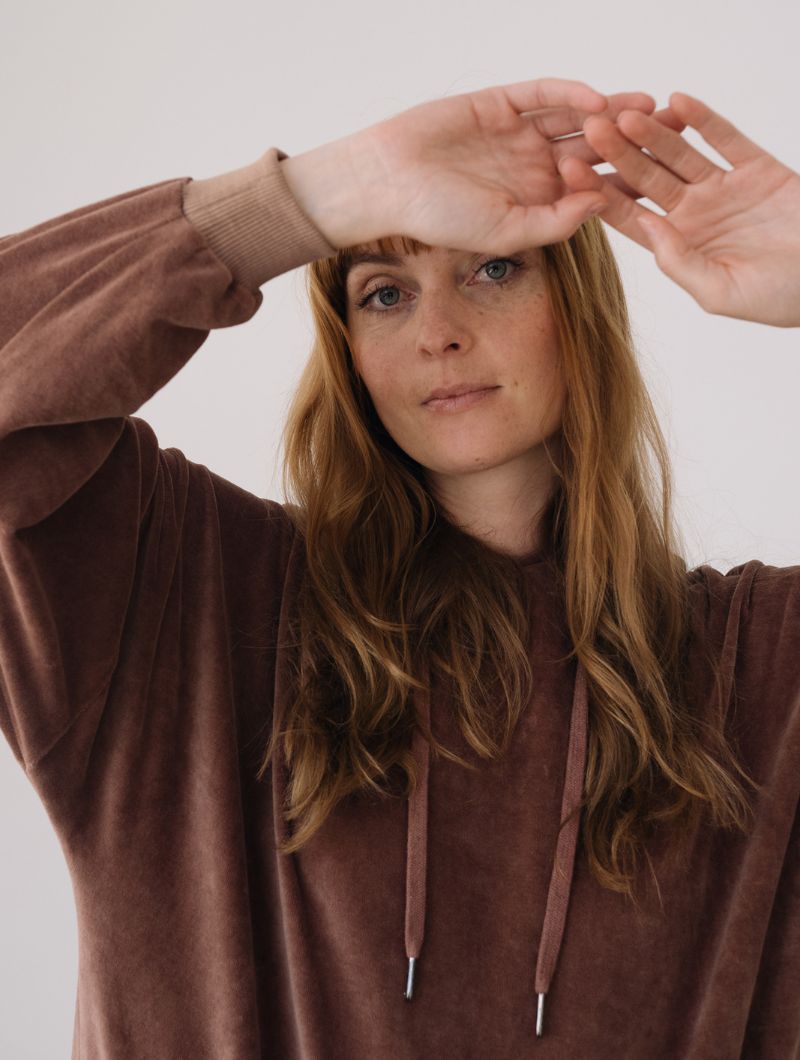 Sudadera capucha terciopelo de algodón orgánico - Imagen 5