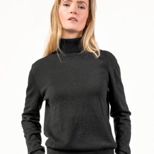 Suéter cuello vuelto negro de algodón orgánico y lana