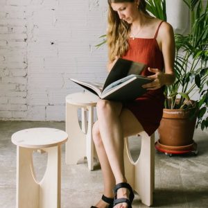 Taburete de madera desmontable