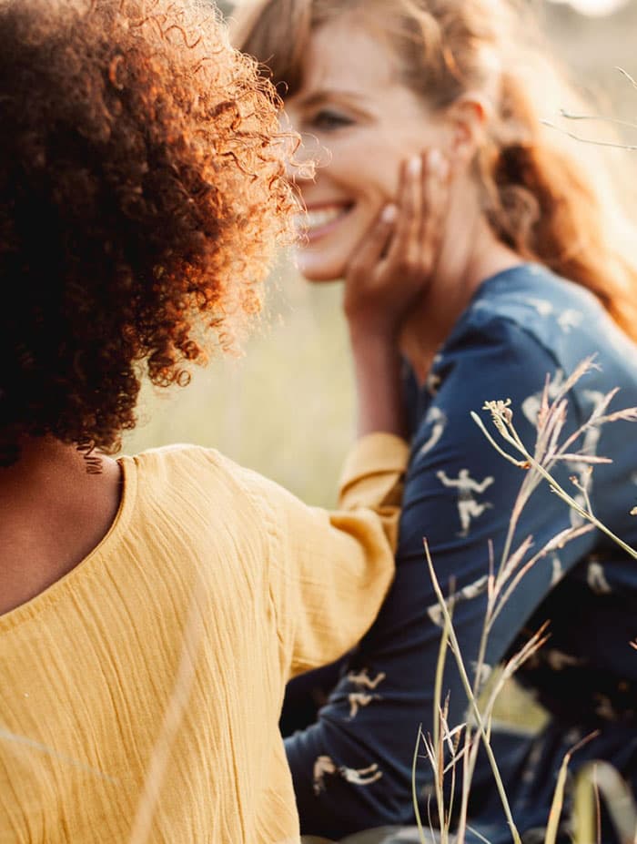 Vestido cruzado azul marino de algodón orgánico - Imagen 6