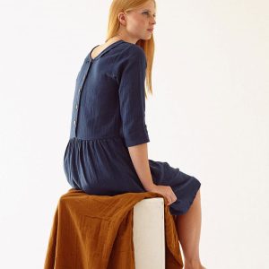 Vestido cuello peter pan azul marino algodón orgánico