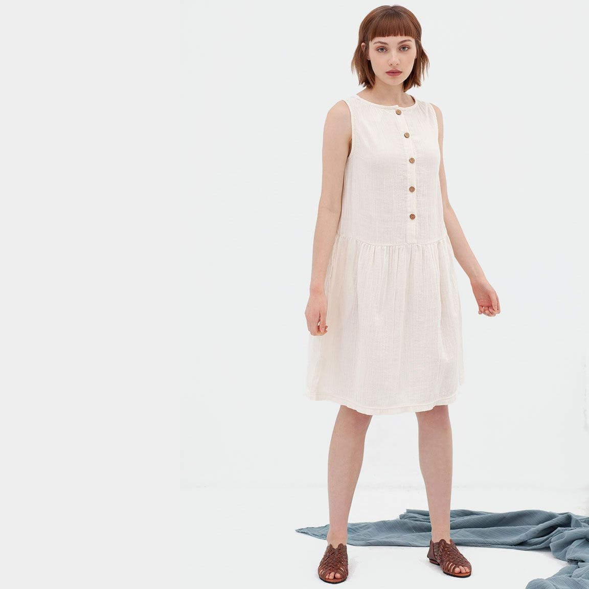 Vestido blanco reversible de algodón orgánico - Imagen 2