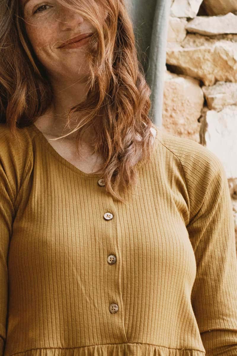 Vestido manga larga de canalé de algodón orgánico - Imagen 5