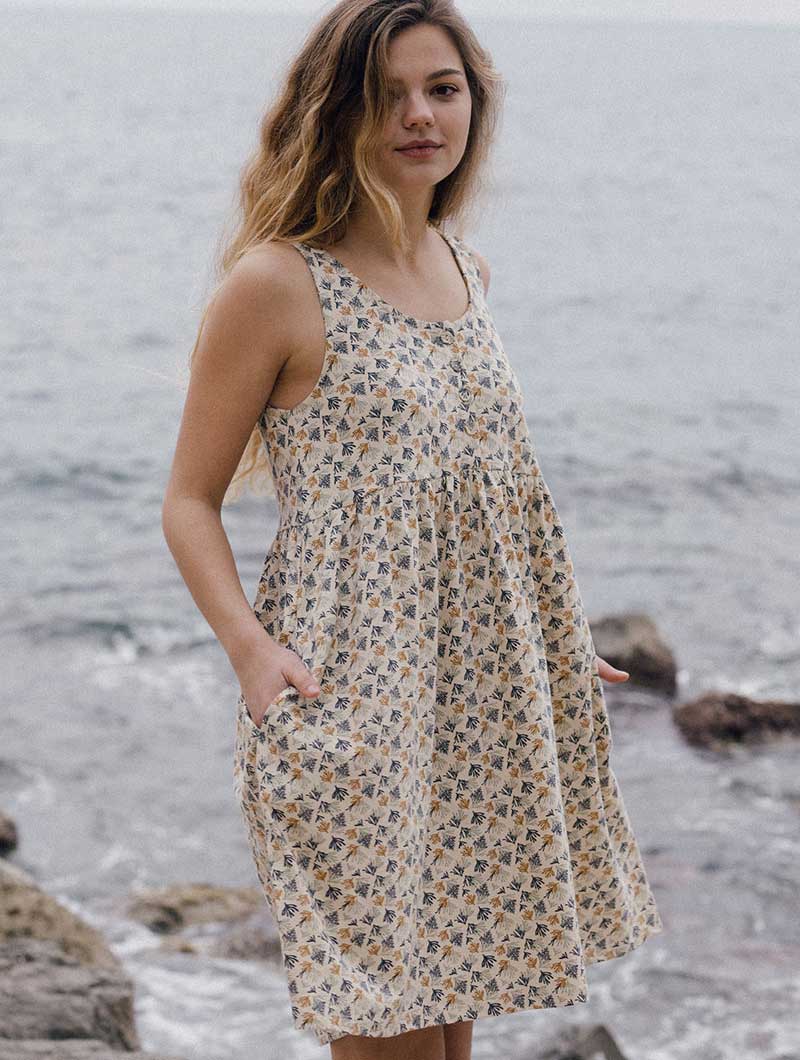 Vestido corte imperio beige con corales ecológico - Imagen 2