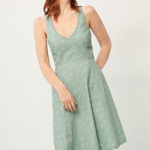 Vestido cruzado verde estampado de bambú